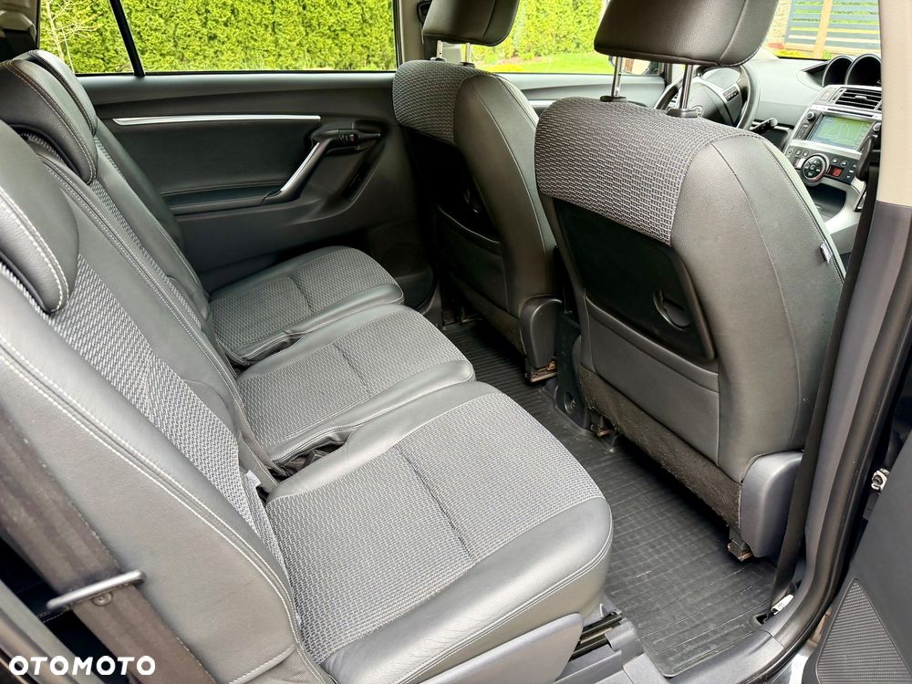 Toyota Verso 1.8 7-Sitzer Executive - 25