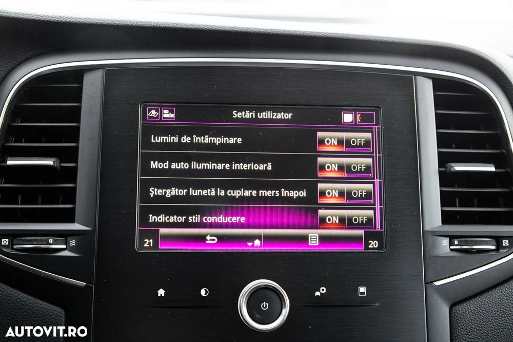 Renault Megane Blue dCi 116 Intens - 29