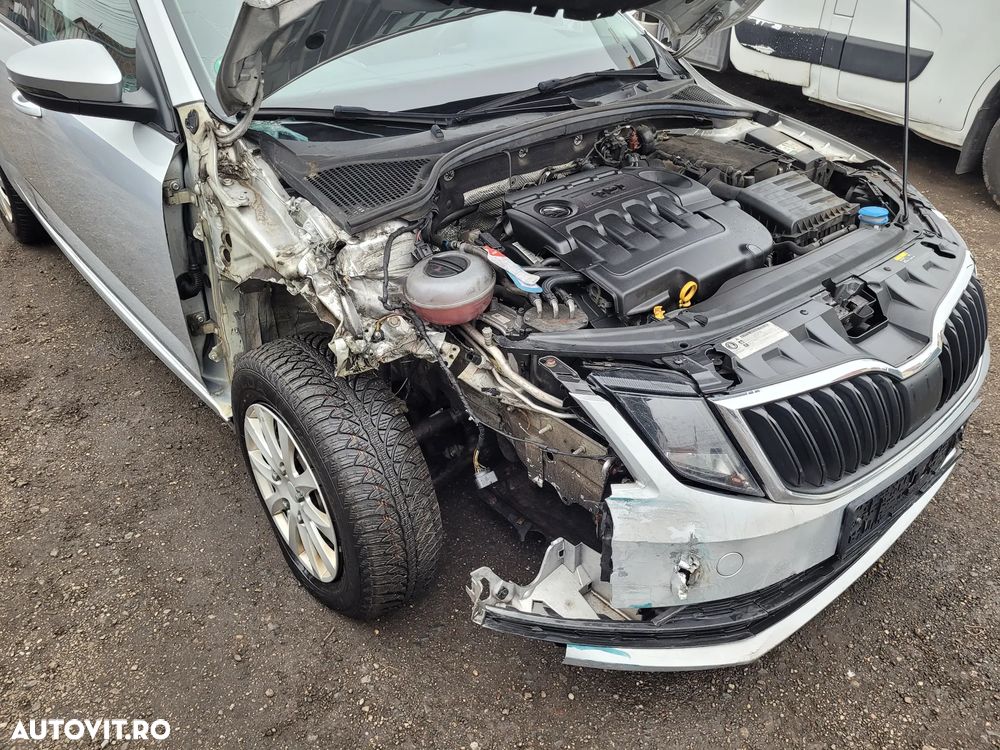 Skoda Octavia 1.6 TDI Active - 19