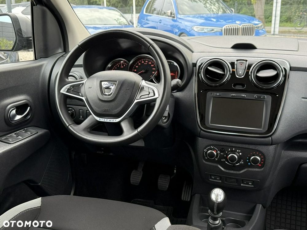 Dacia Lodgy 1.5 Blue dCi Stepway Comfort S&S - 23