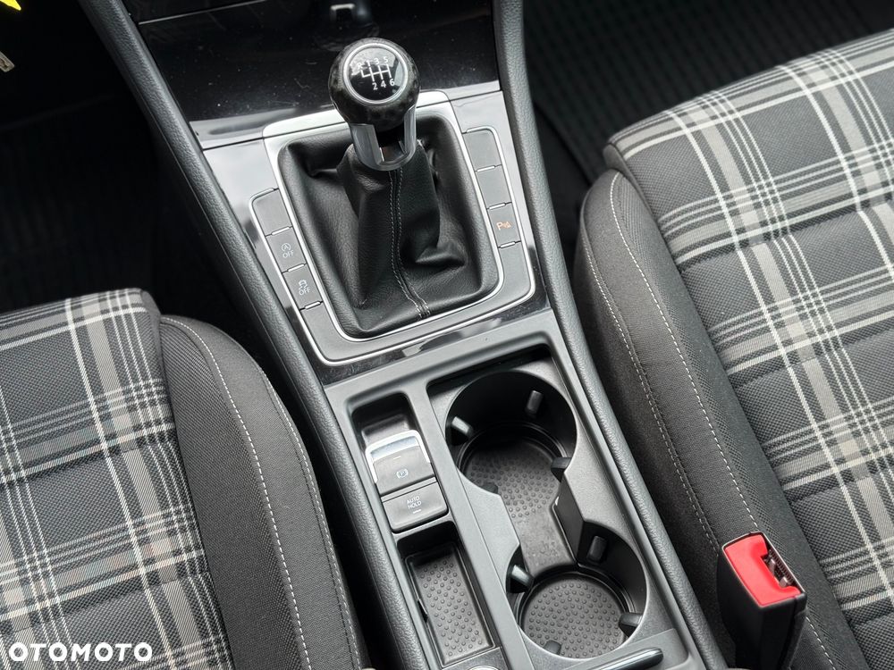 Volkswagen Golf GTD (BlueMotion Technology) - 28