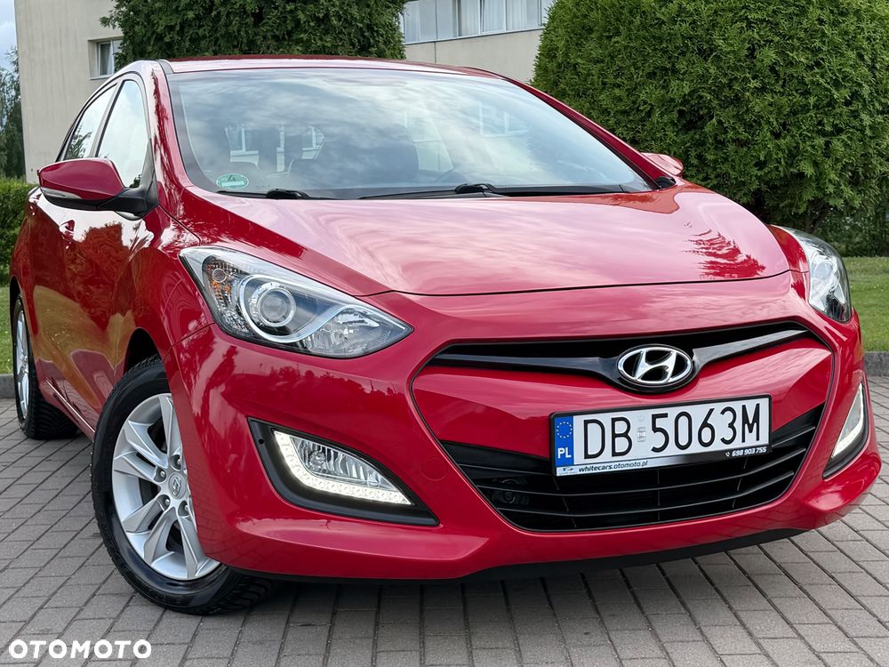 Hyundai i30 1.4 Premium - 1