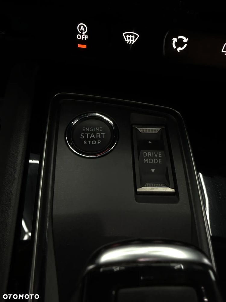 Peugeot 508 BlueHDi 130 EAT8 Allure Pack - 29