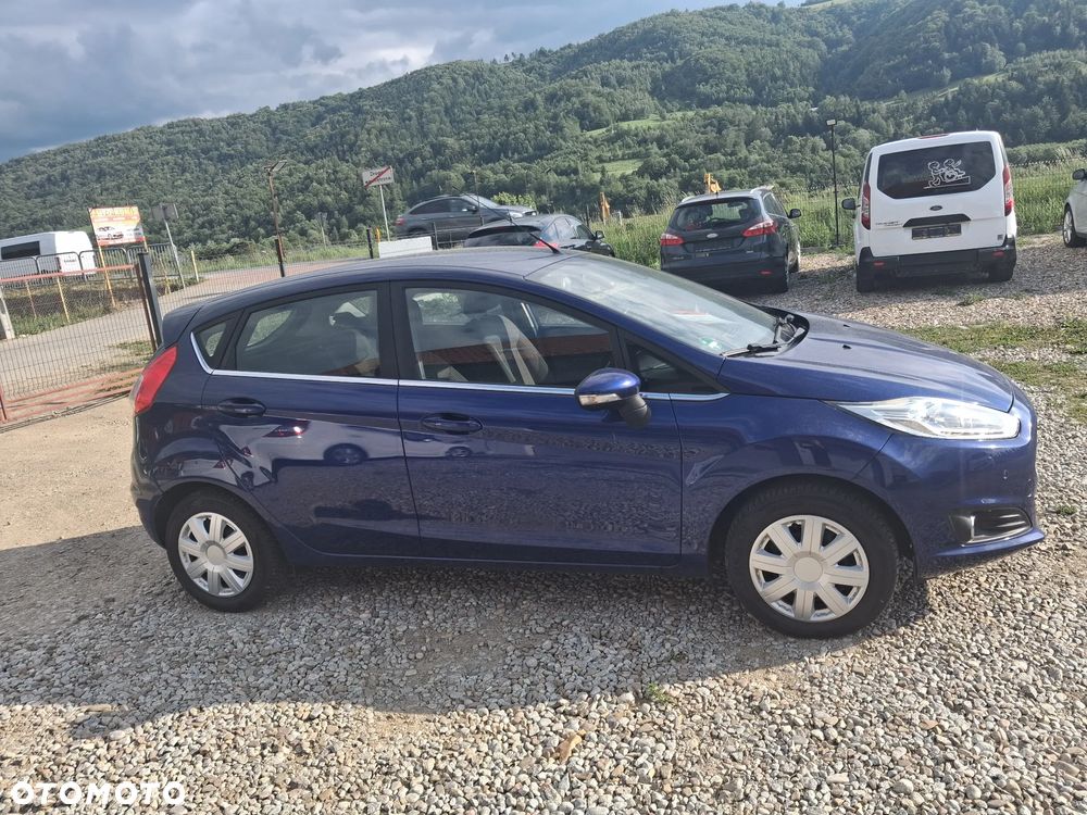 Ford Fiesta 1.0 EcoBoost STart-Stop Titanium - 4