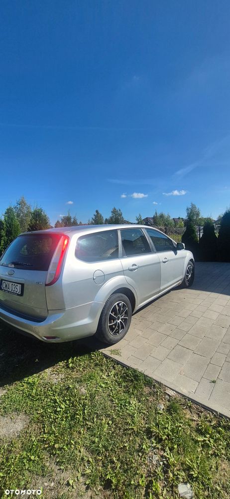 Ford Focus 1.6 TDCi DPF Silver Magic - 3