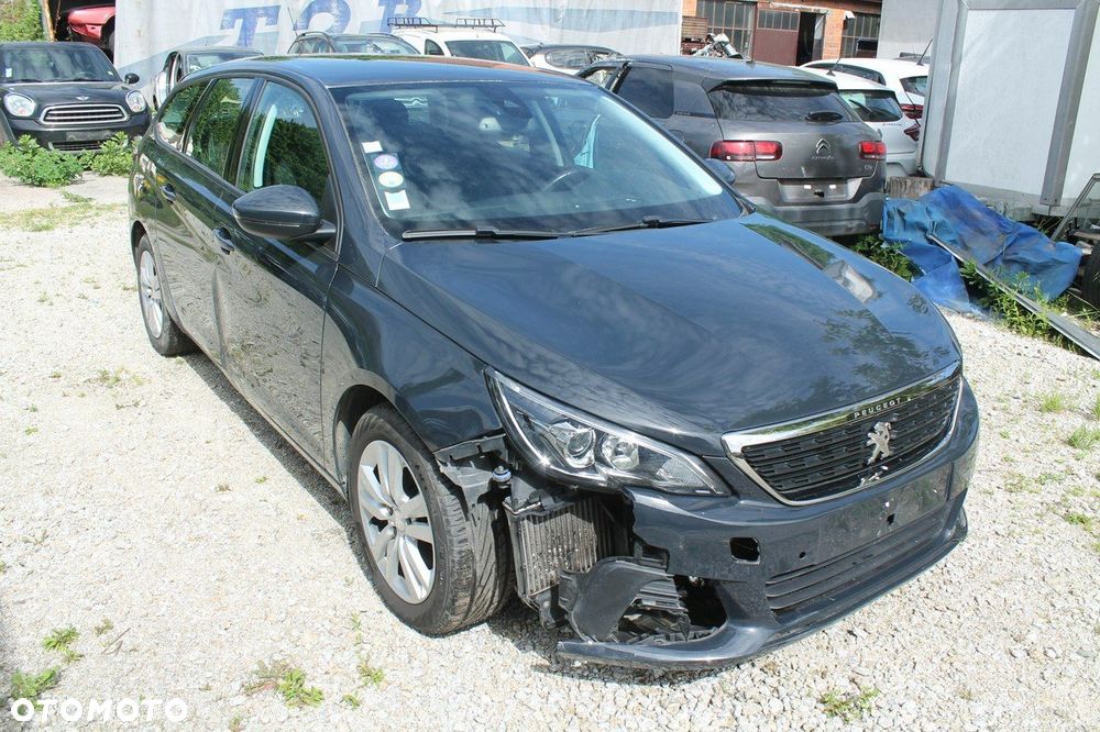 Peugeot 308 - 3