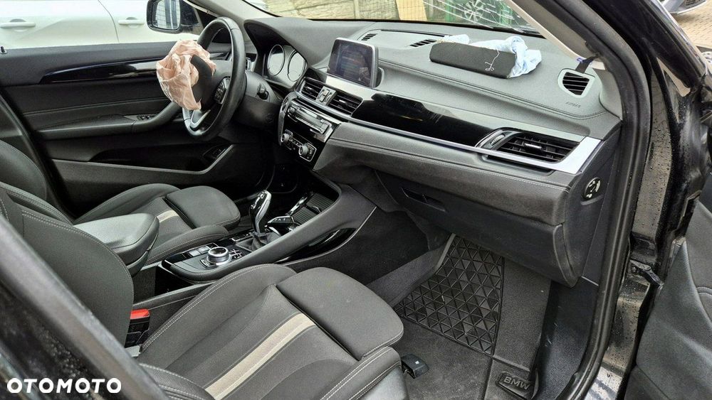 BMW X2 sDrive18d Advantage - 9