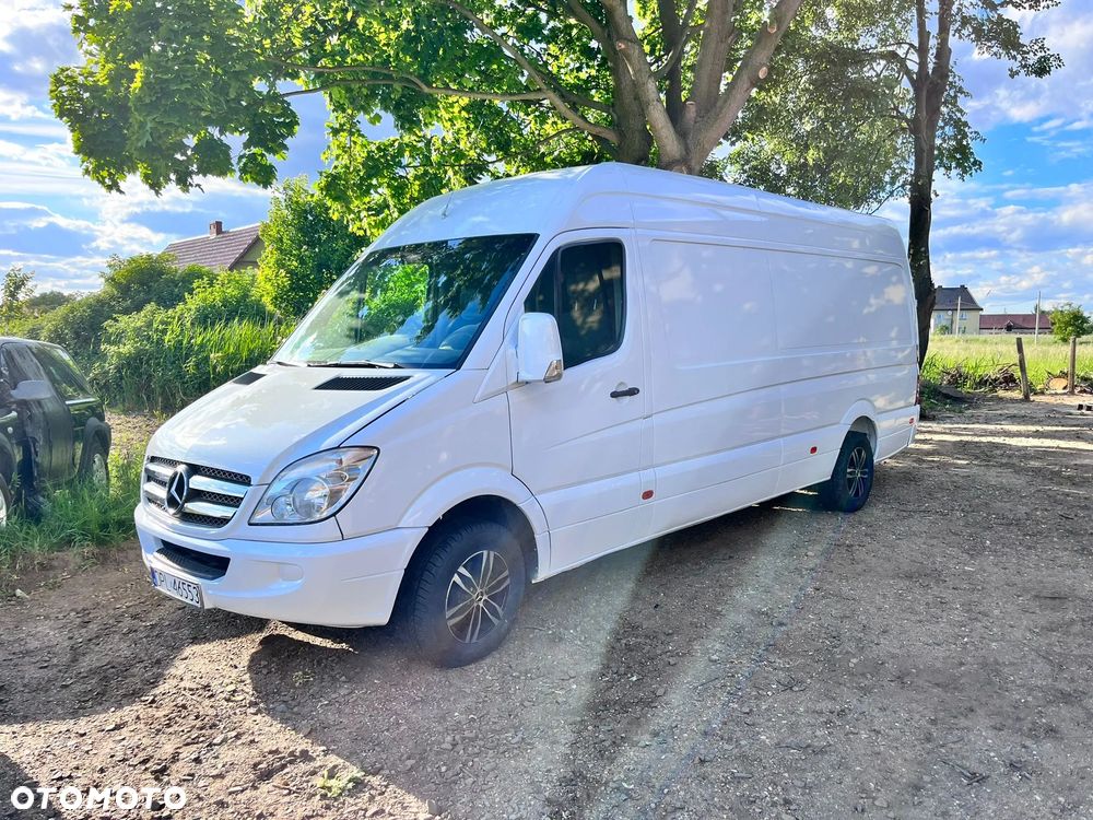 Mercedes-Benz SPRINTER - 2