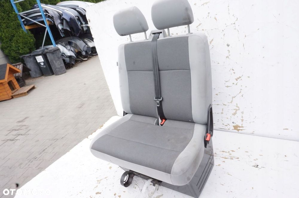FOTEL KANAPA KIEROWCY VOLKSWAGEN TRANSPORTER T5 FL - 2