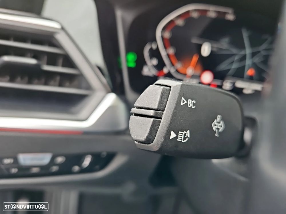 BMW 320 d Line Sport Auto - 29