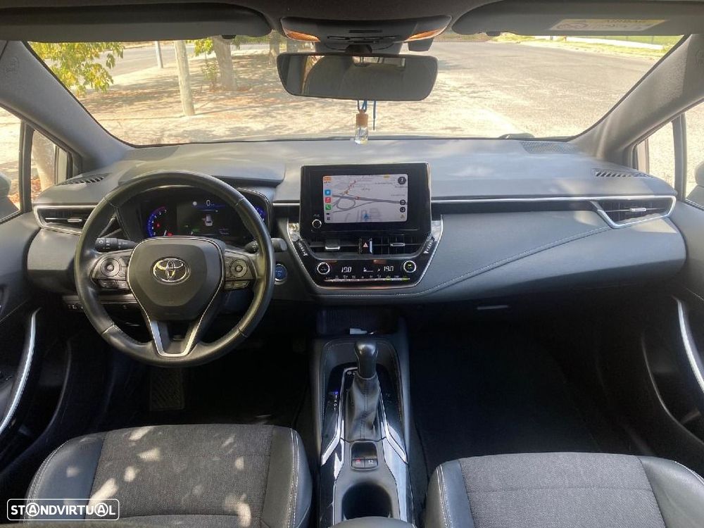 Toyota Corolla Touring Sports 1.8 Hybrid Comfort+P.Sport - 9