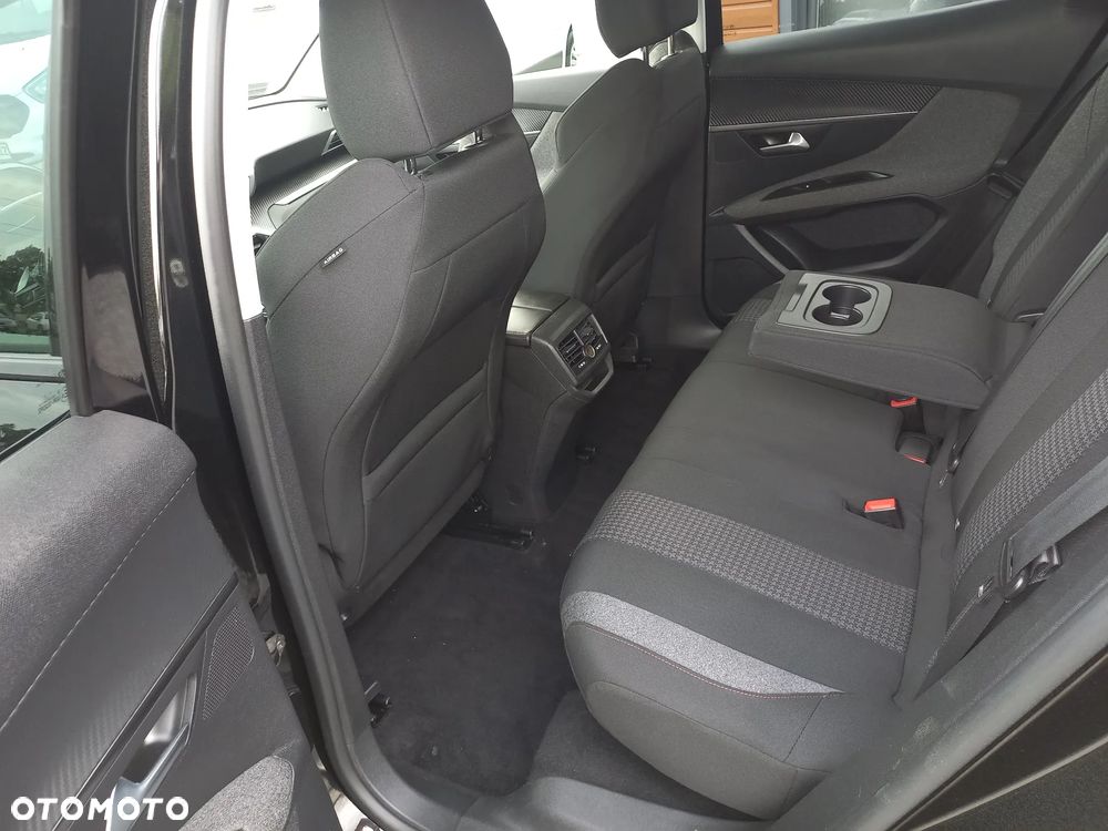 Peugeot 3008 BlueHDi 130 Stop & Start EAT8 Active Business-Paket - 17