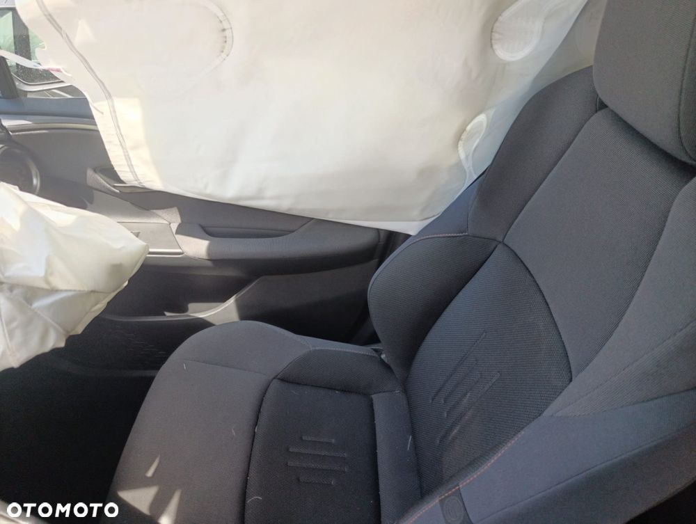 Toyota C-HR 1.8 Hybrid GPF Comfort - 10