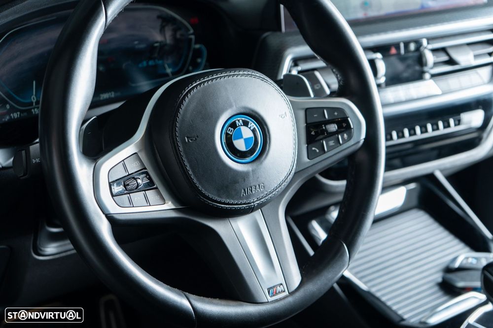 BMW X3 30 e xDrive Pack M - 21