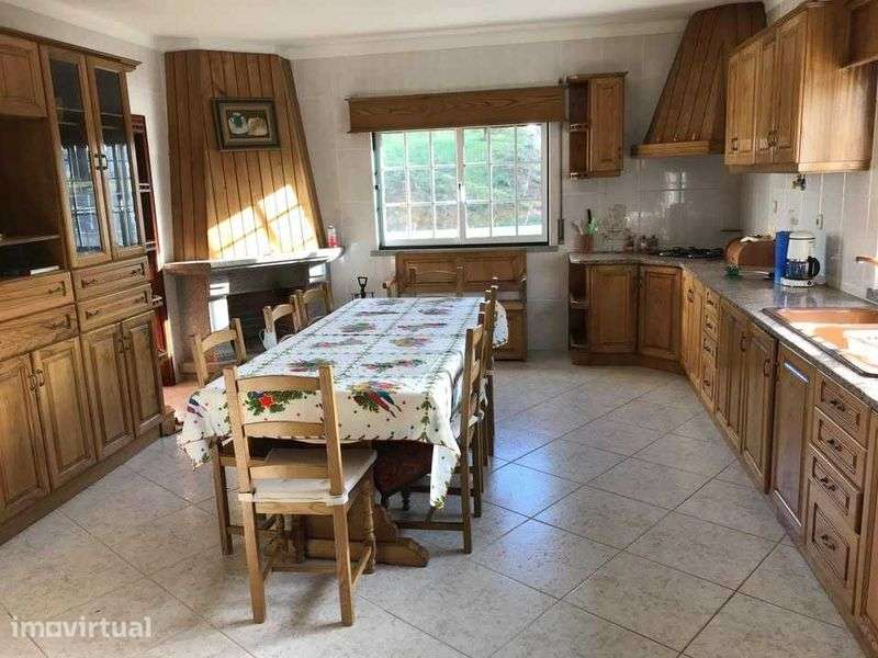 Arrenda-se T3 em Mundão - Viseu - Grande imagem: 2/10