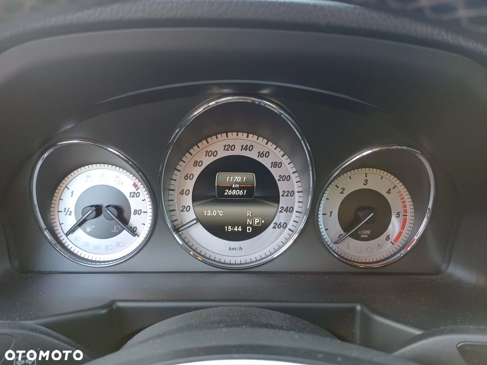 Mercedes-Benz GLK 220 CDI 4Matic (BlueEFFICIENCY) 7G-TRONIC - 17