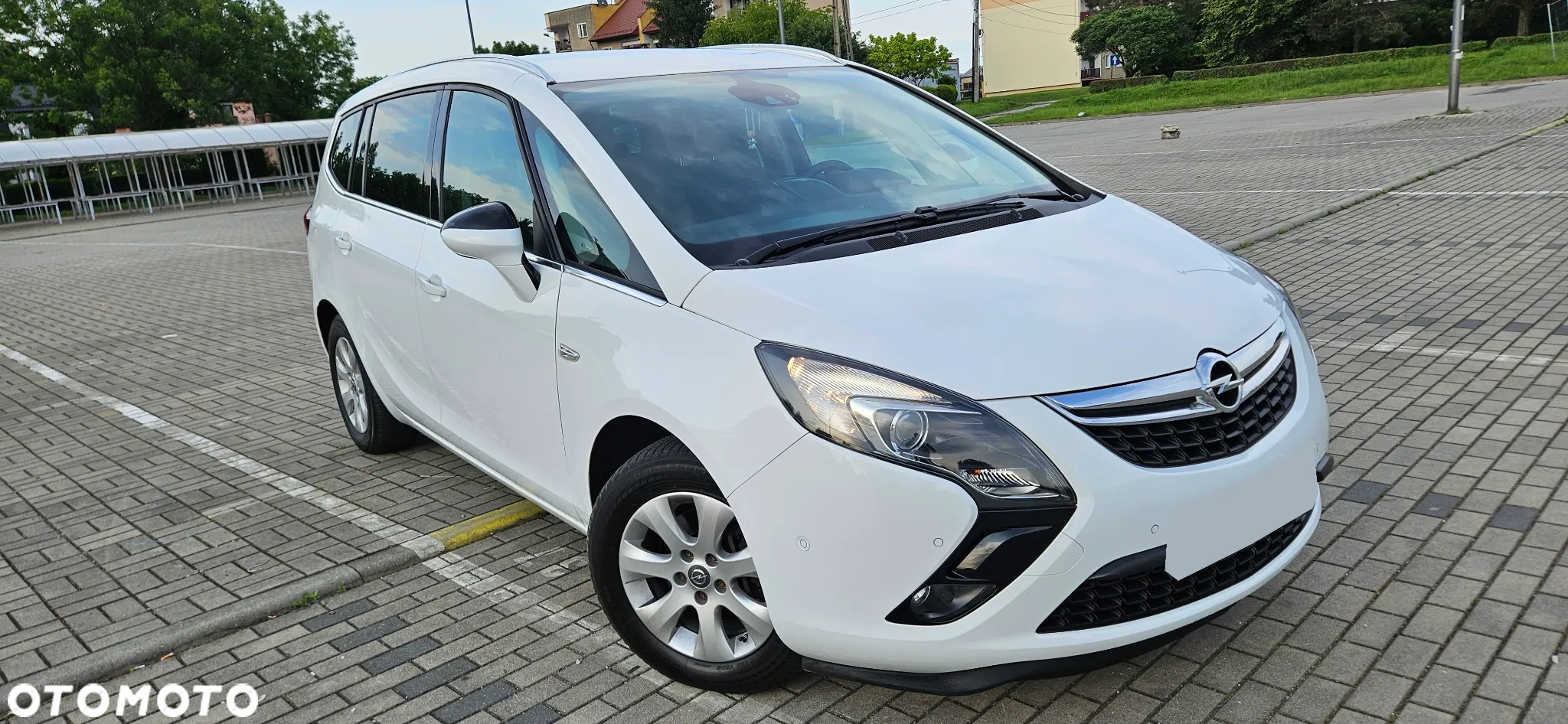 Opel Zafira 1.4 T Cosmo - 2