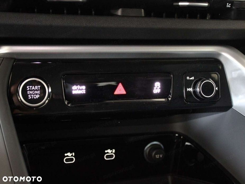 Audi Q5 Sportback - 12