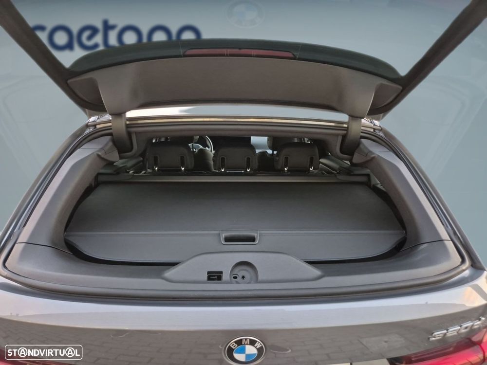 BMW 320 d Pack Desportivo M Auto - 40