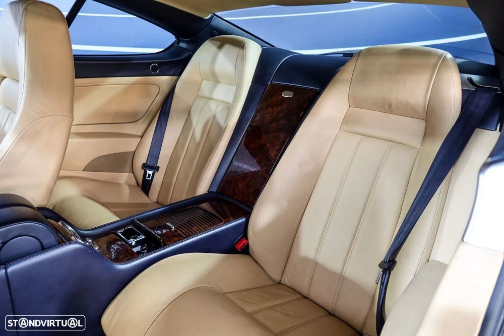 Bentley Continental GT - 17