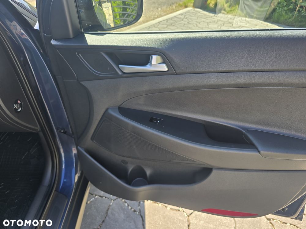 Kia Sportage 1.6 T-GDI AWD DCT GT LINE - 24