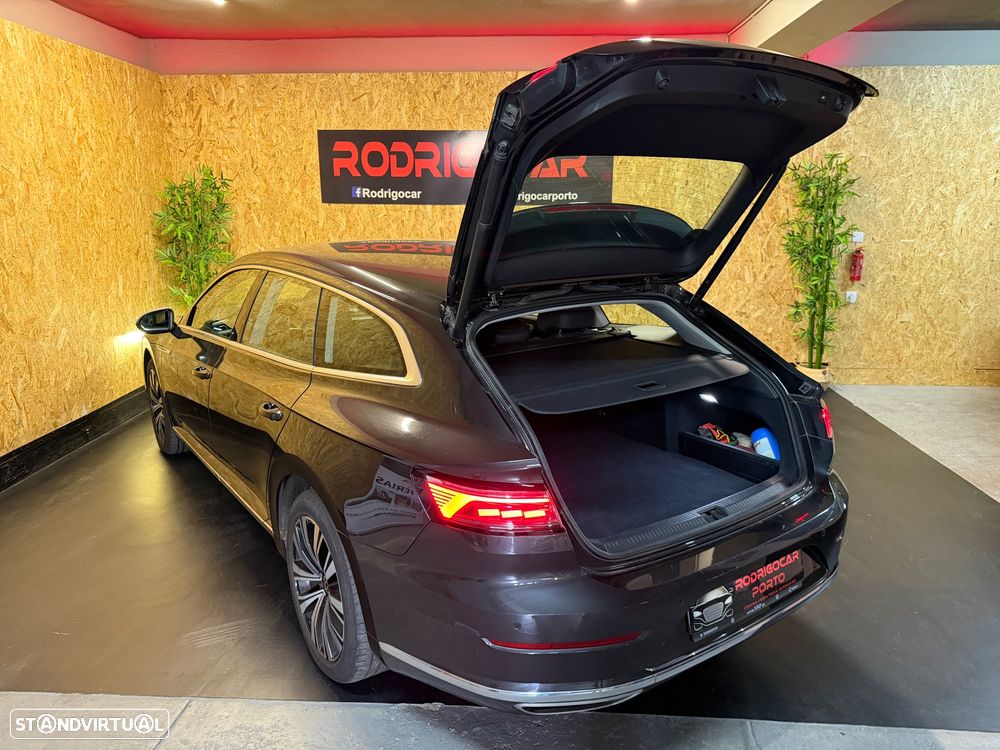VW Arteon Shooting Brake - 21