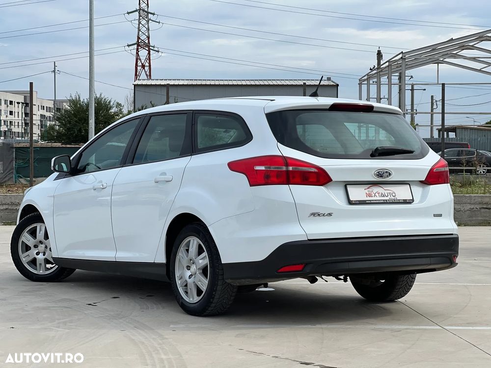 Ford Focus 1.0 EcoBoost Start-Stopp-System Business Edition - 4