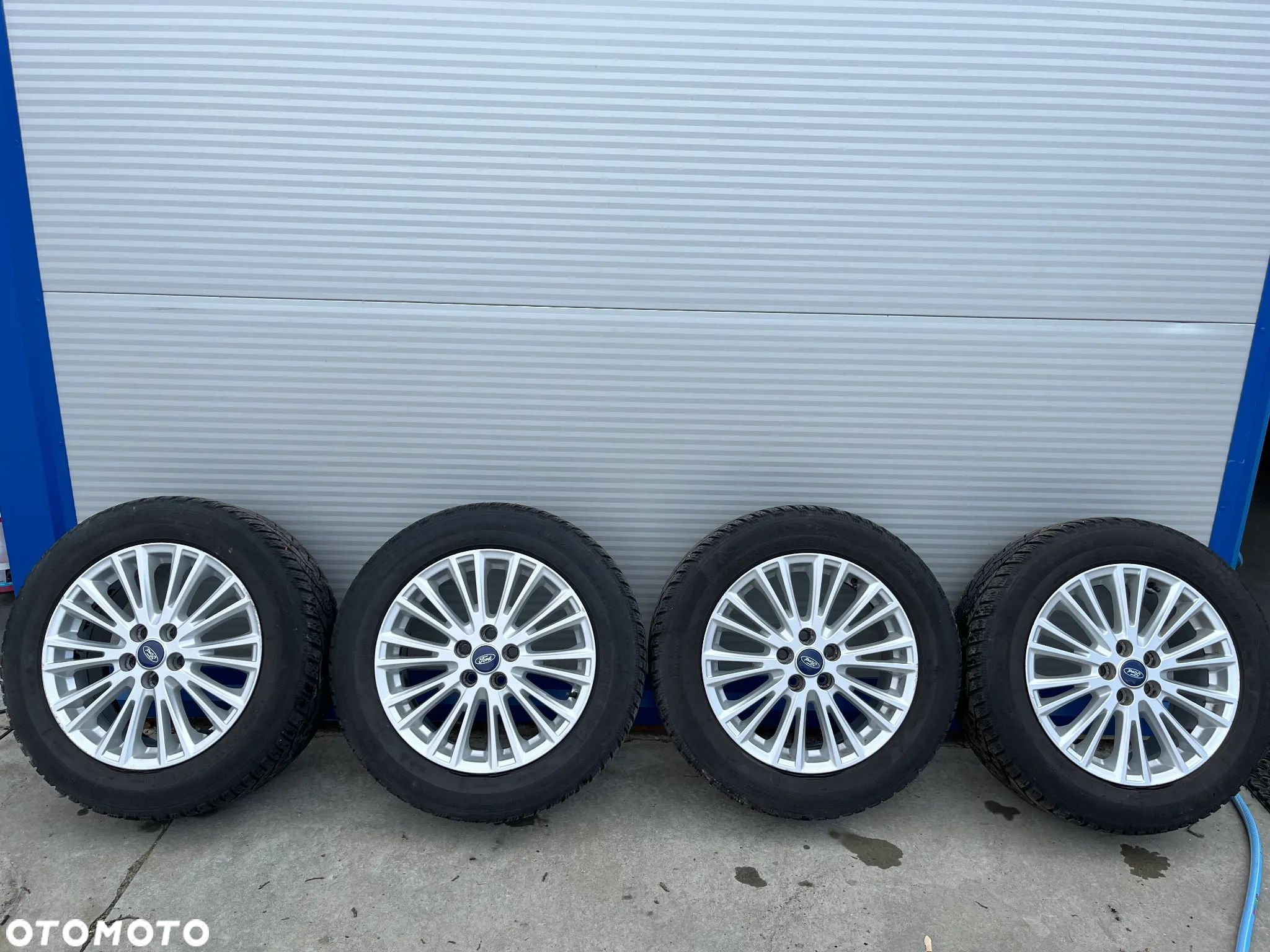 4x OPONA ZIMOWA SNOW 235/55R17   103V - 1