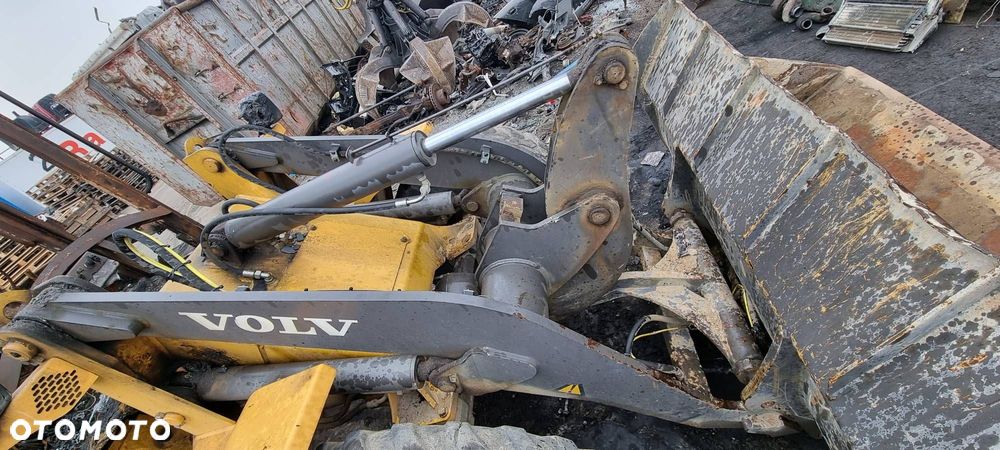 RAMIE ŁADOWARKA VOLVO L35B-Z L35B 2013 - 2