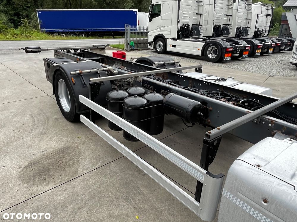 DAF CF 370 2015 // Kabina sypialna // Rama do zabudowy - Laweta // Blokada mostu // Manual // Cały na poduszkach ! - 10