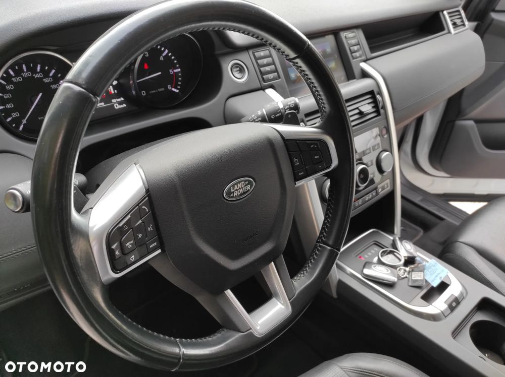Land Rover Discovery Sport - 29
