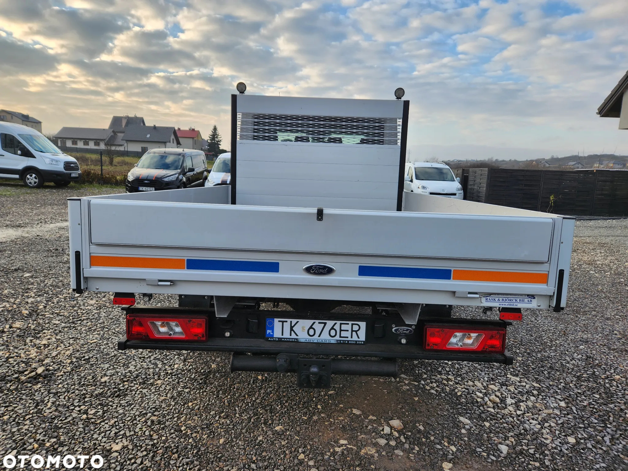 Ford Transit - 12