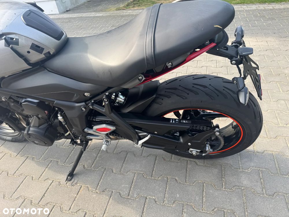 Triumph Trident - 29