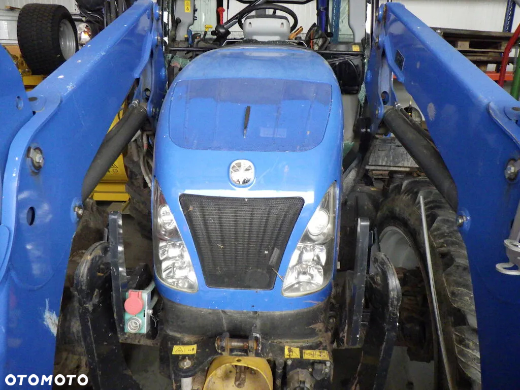 New Holland T 5.115 UH - 9
