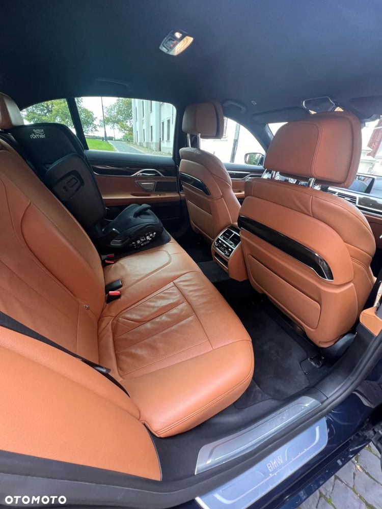 BMW Seria 7 740d xDrive - 20