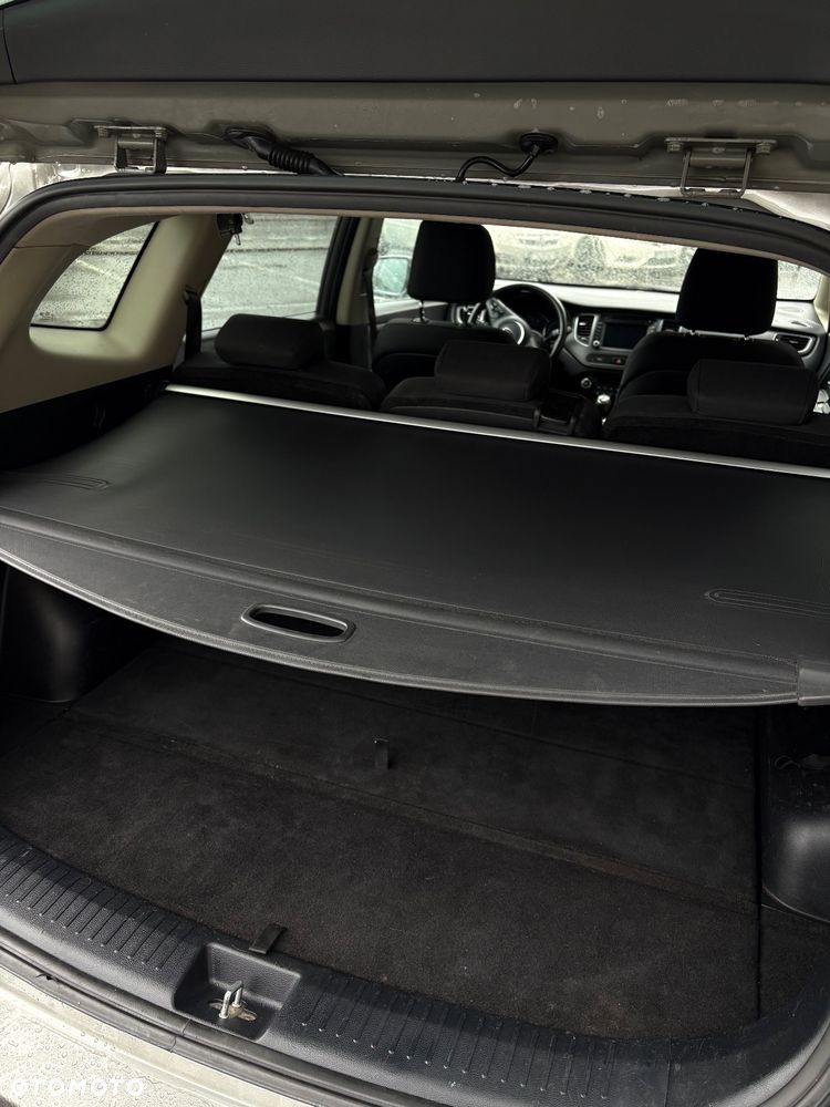 Kia Carens 1.6 GDI Business Line EU6 - 27