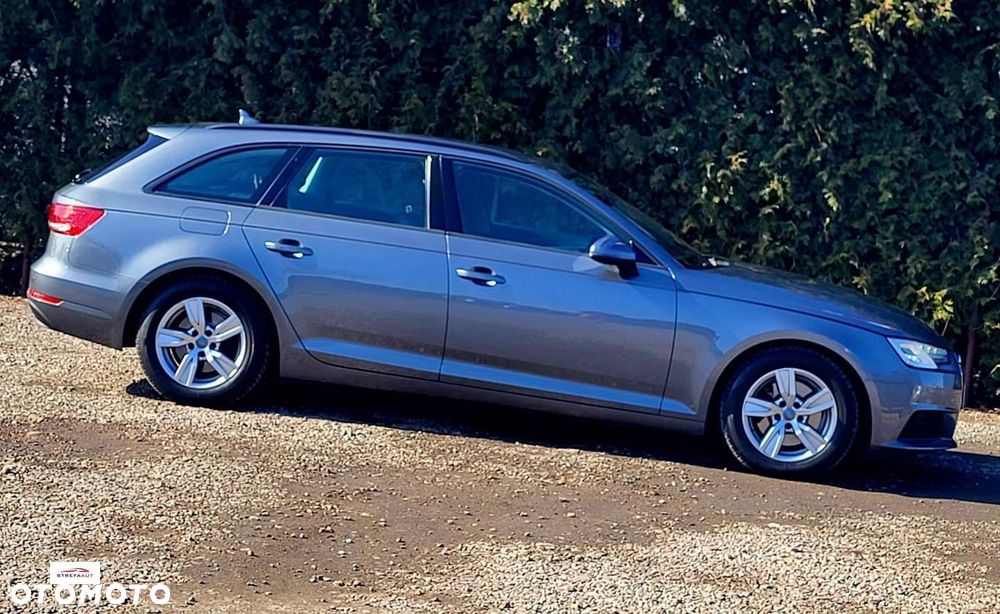 Audi A4 Avant - 13