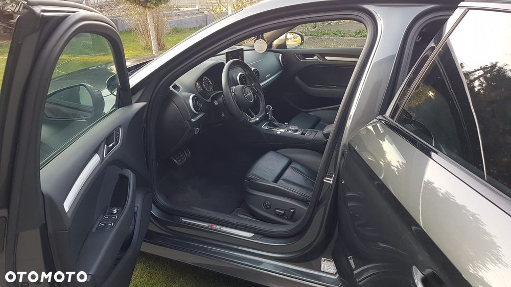 Audi S3 S tronic - 9