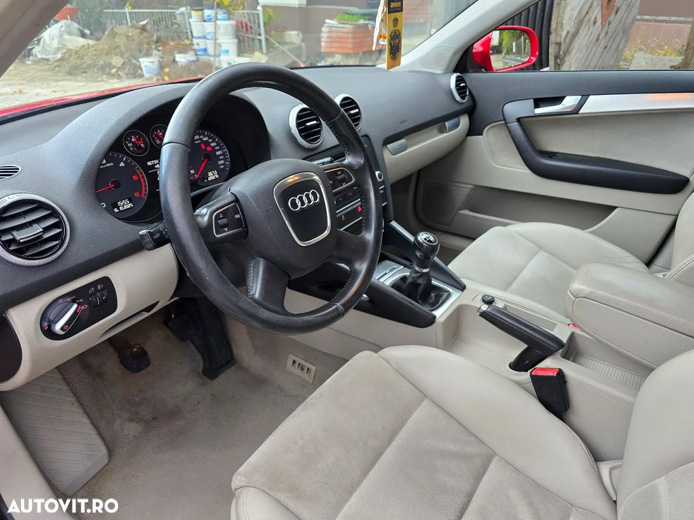 Audi A3 Sportback 1.6 TDI Attraction - 6