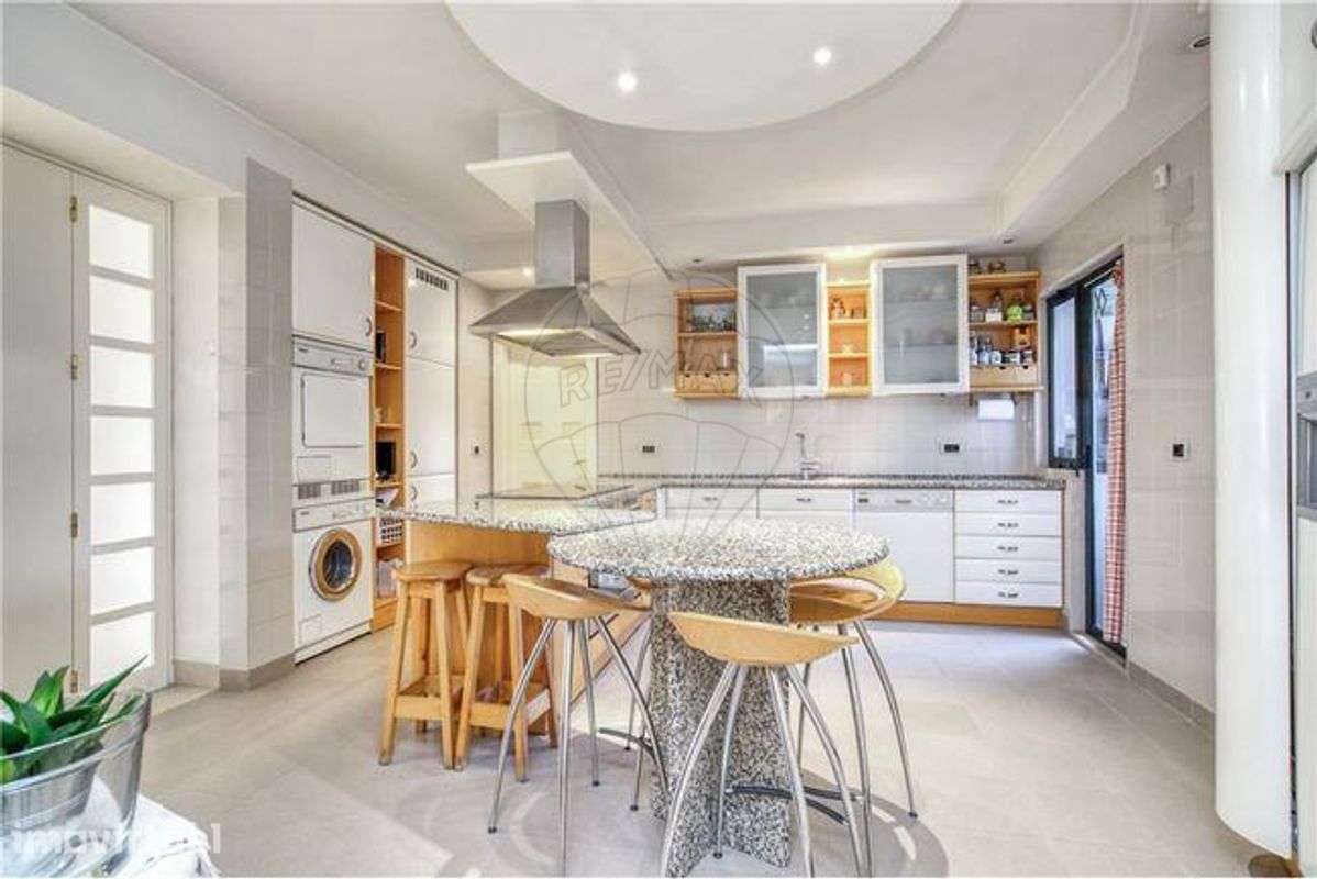 Apartamento T5 para arrendamento - Grande imagem: 2/48