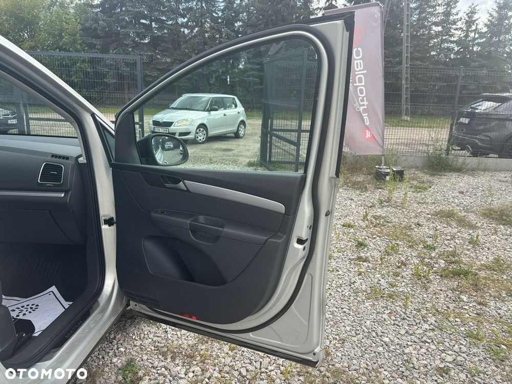 Volkswagen Sharan - 39