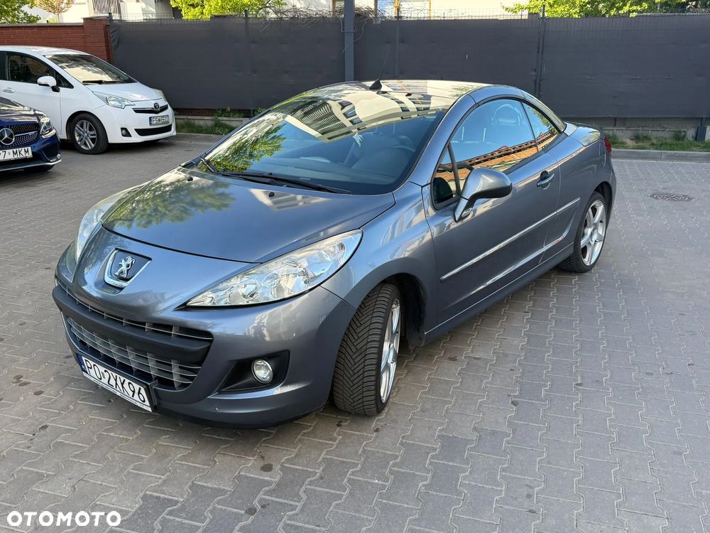 Peugeot 207 CC - 11