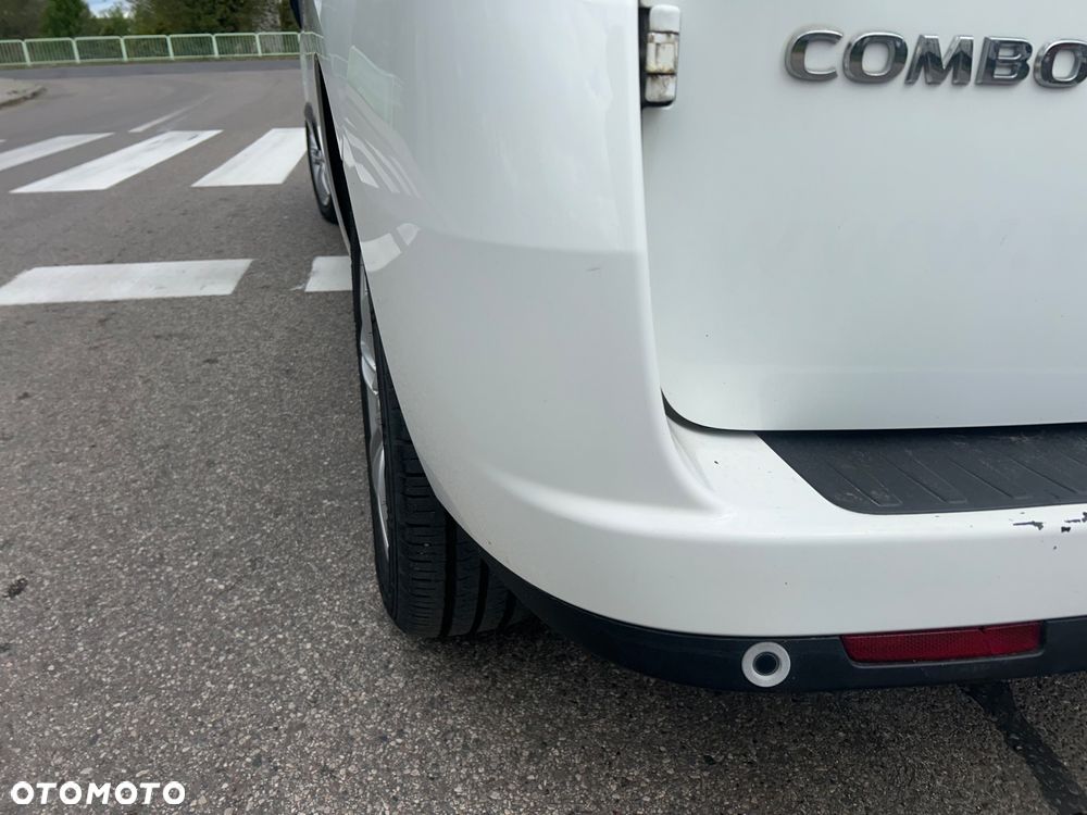 Opel Combo - 17