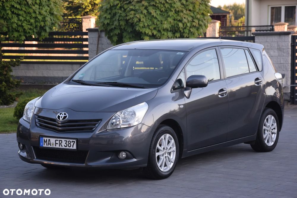 Toyota Verso - 9