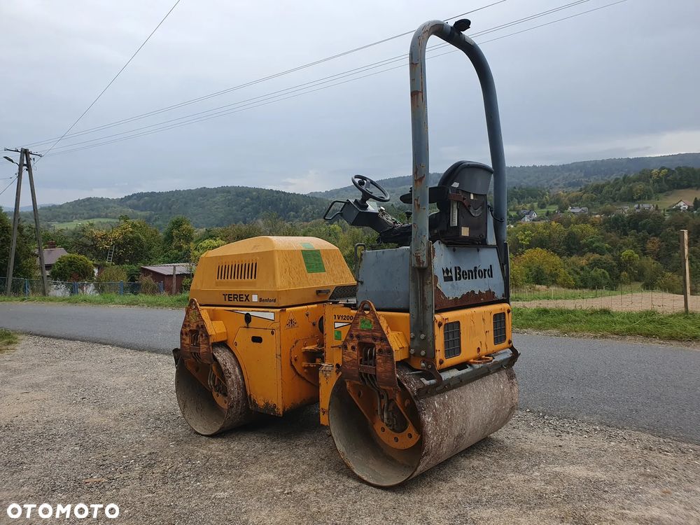 Terex - 8