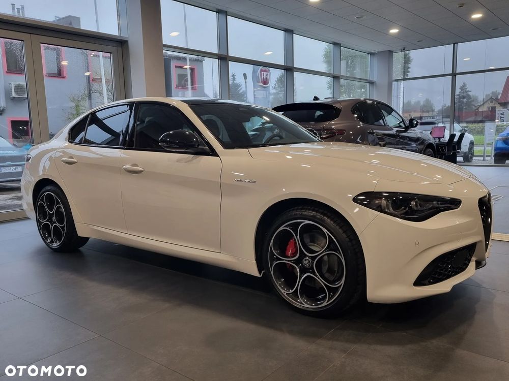Alfa Romeo Giulia 2.0 Turbo Veloce Q4 - 3