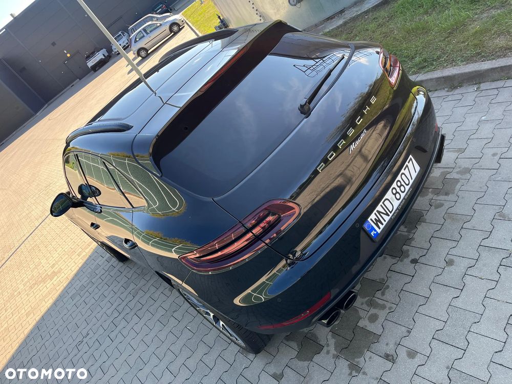 Porsche Macan - 14