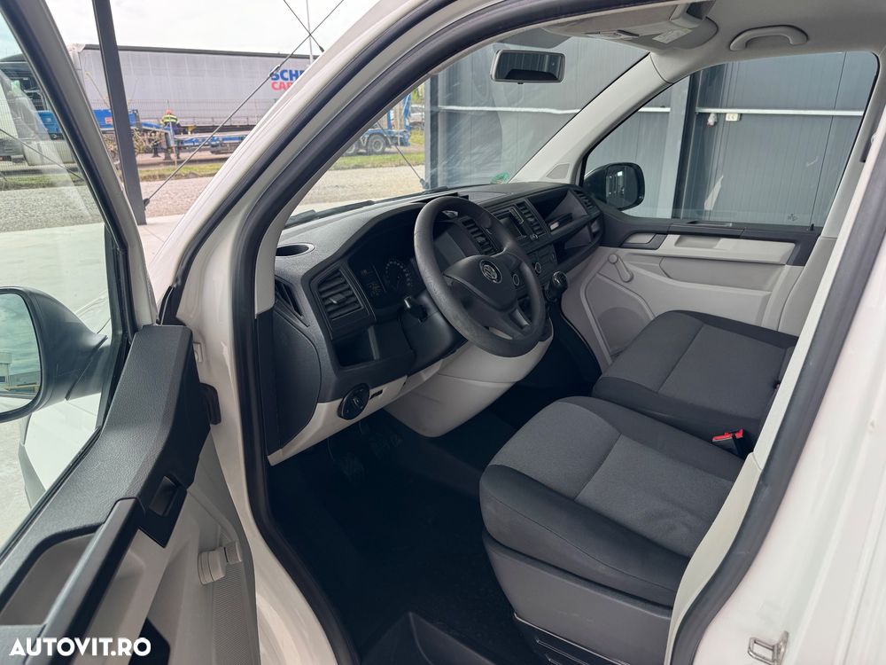 Volkswagen Transporter - 16