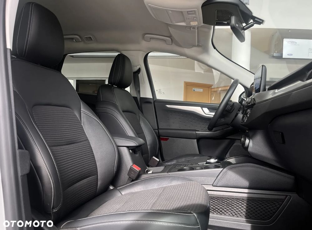 Ford Kuga 2.0 EcoBlue AWD Titanium X - 27