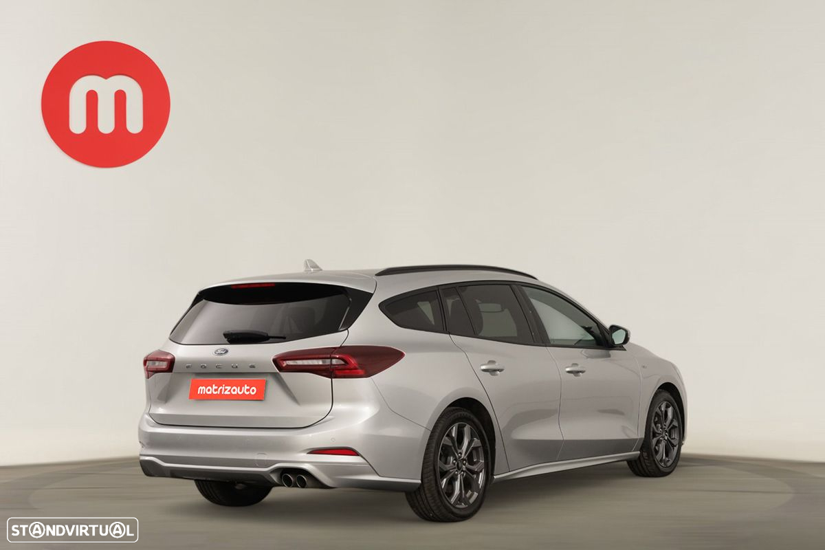 Ford Focus 1.5 TDCi EcoBlue ST-Line - 4
